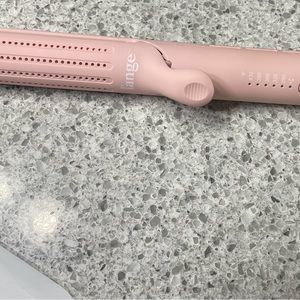 Blush Le Duo 360 Airflo Titanium Styler
